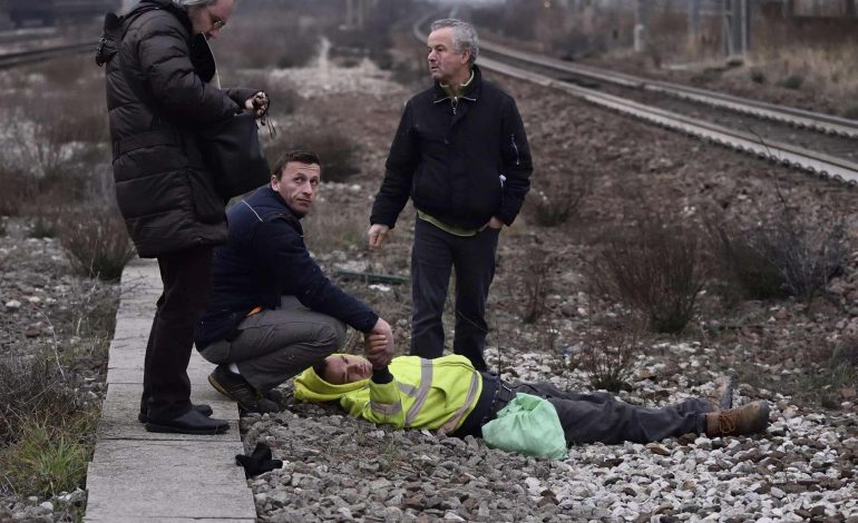 MILANO/ Aksident i rëndë HEKURUDHOR: Katër të VDEKUR, 10 të plagosur (FOTOT)