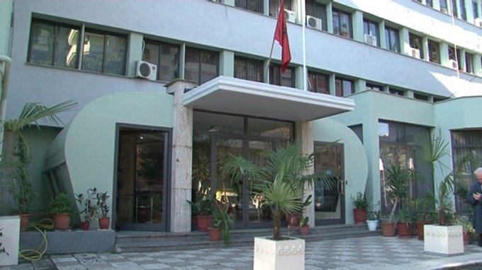 “Jam nëndrejtor i ALUIZNI-t”/ Zbulohet skema si u zhvatën katër persona (EMRAT)