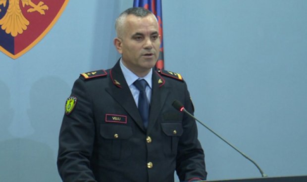 Ardi Veliu vendos edhe gardërobën: Jo minifunde e dekolte. Kujdes nivelin e pastërtisë personale dhe…