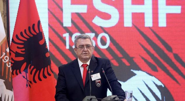 Skandali/ Pesë arbitra bëjnë fushatë për Armand Dukën