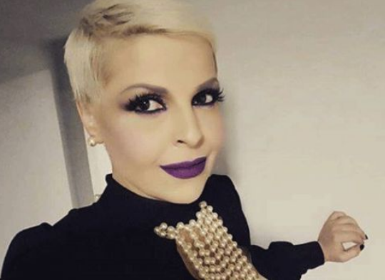 Aurela Gaçe merr dhuratën më të veçant nga fansi i saj, ajo që të gjithë do ta kishin zili… (FOTO)