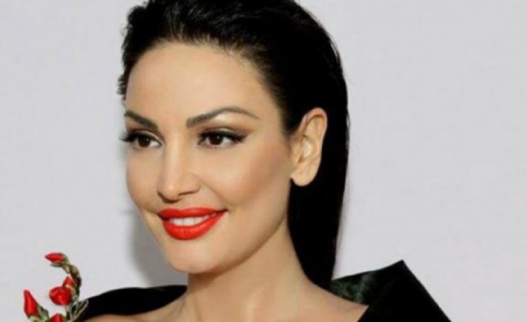 Bleona publikon foton që na sensibilizon të dalim nudo… (FOTO)