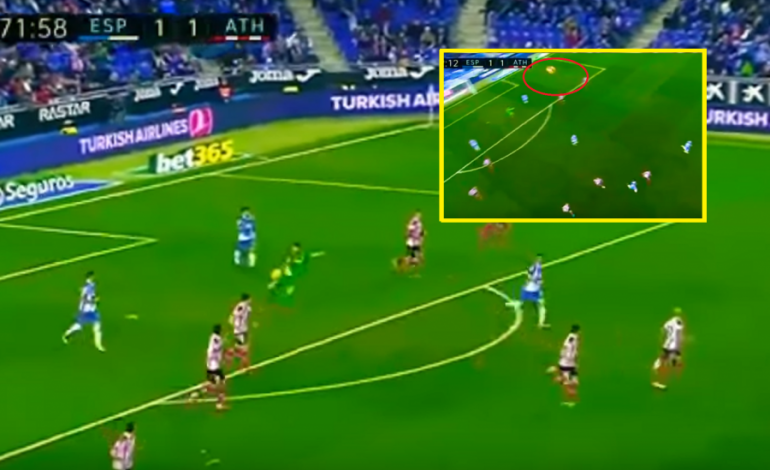 VIDEO/ Portieri bën të pamundurën, qëllon me top kameran sipër stadiumit