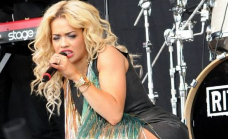 Ja 5 fotot ku Rita Ora ia ka treguar pjesët e trupit gjithë botës (FOTO)