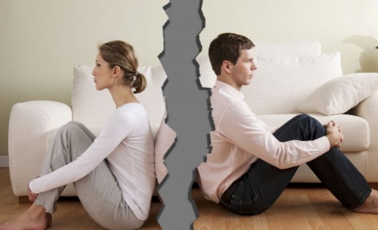 Profesionet me shkallën më të lartë të divorcit: Cilat çifte janë të rrezikuar?