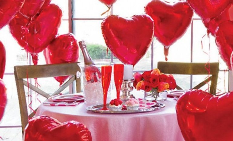 Dita e Shën Valentinit po vjen, këtu i keni 25 ide të bukura për më të dashurit tuaj