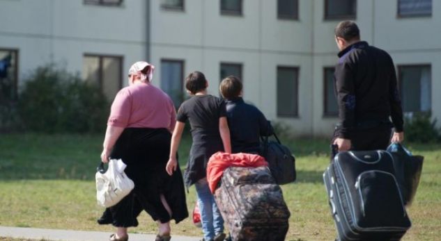 NUMËR REKORD/ Shqipëria ende në krye të listës për kërkesat si azilantë në Francë