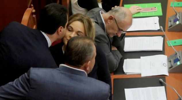 “LSI pasi çoi për skrap administratën po çon dhe opozitën”