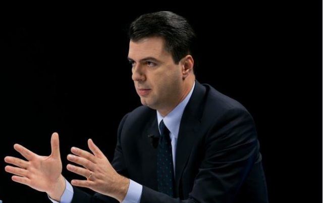 PROTESTA E 27 JANARIT/ Basha pajtohet me Çim Pekën, i shkon në “Fakt”: Nuk keni parë gjë akoma!