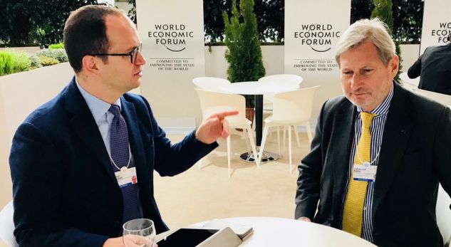 TAKIMI NË DAVOS/ Bushati-Hahn “kokë më kokë”. Bisedohet për ecurinë e REFORMAVE dhe …
