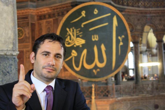Çdo musliman duhet të dëgjojë deklaratën e Elvis Naçit për homoseksualët