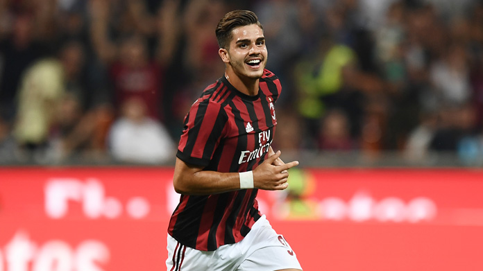 Andre Silva, pikëpyetja e madhe e Milanit. Do të qëndrojë apo do të largohet?