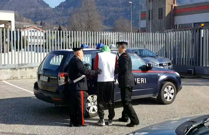 “Më paguaj ose më sill tre prostituta”, arrestohet shqiptari që kërcënonte gruan italiane