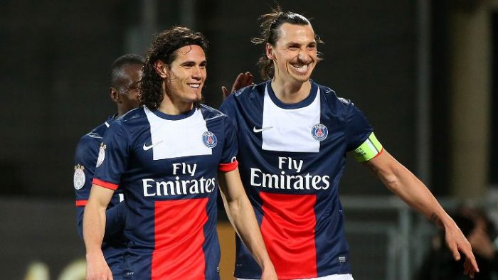 Cavani sfidon Ibrën, një gol larg të bërit “El Matador” i PSG-së