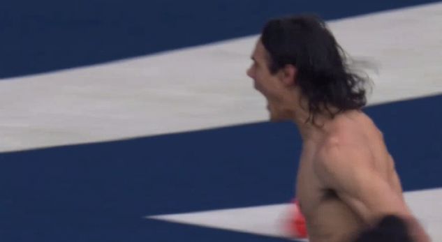(VIDEO) Cavani, golashënuesi më i mirë në histori të PSG-së, la prapa Ibrahimovicin