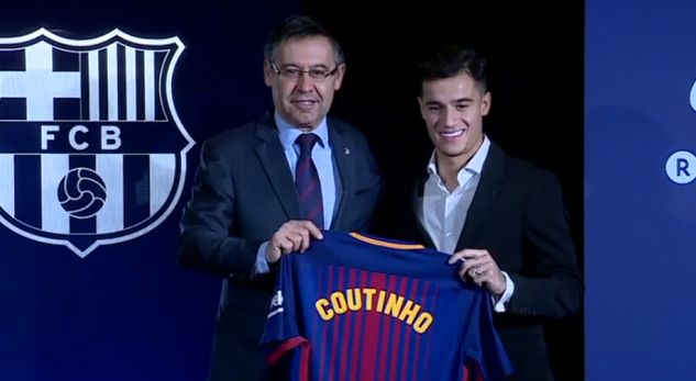 (FOTO) Coutinho prezantohet zyrtarisht tek Barça, ja fjalët e para të brazilianit