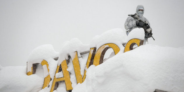 STUHI NË DAVOS/ Edhe Kryeministri Edi Rama, BLLOKOHET nga dëbora?