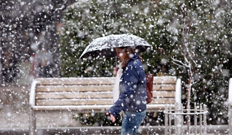 MOTI/ E shtunë 13 janar 2018: DIMRI vonoi por nuk harroi! Vishuni trashë sot, shiu dhe dëbora do…(FOTO)