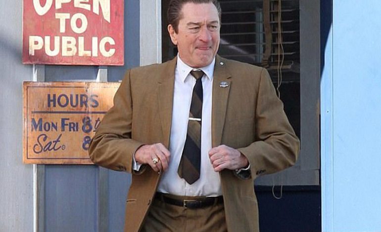 “Epo ka edhe nga këto raste”. De Niro 74-vjeç por filmi e bën të duket një mashkull shumë i pashëm