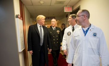 KONTROLLI I PARE FIZIK/ Mjeku i Donald Trump: Presidenti gëzon një "shëndet të shkëlqyer"