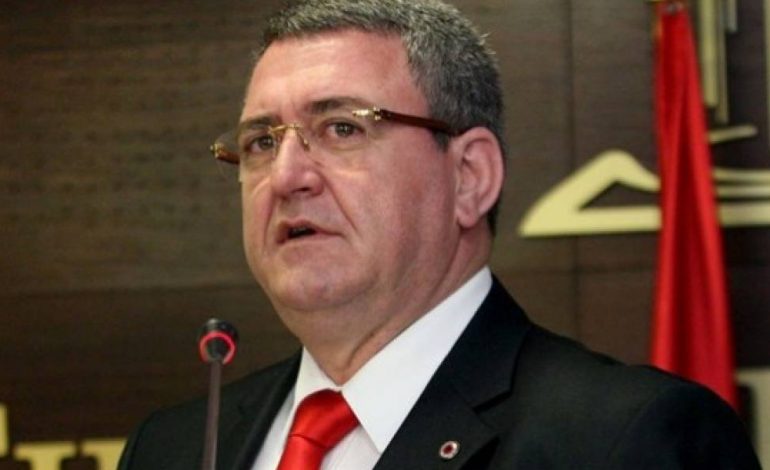 TCH fushatë për Dukën: Ngriti futbollin shqiptar nga hiçi, por tani PS do t’i marrë postin
