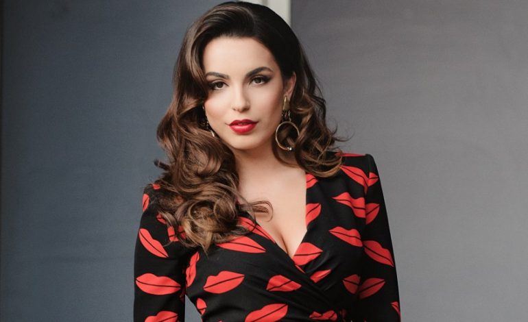 Armina Mevlani tregon listën e gjërave që kërkonte kur ishte 16 vjeçe (FOTO)