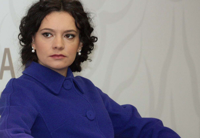 Spiropali mbledhje me FRESSH: “E patë si e hodhi Monika çizmen? Jua tregoj unë arsyen e vertetë…”