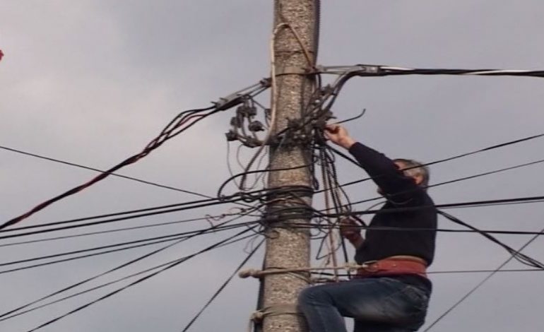 Deri në orën 14:00 pa drita. Ja zonat që nuk do kenë energji në Tiranë
