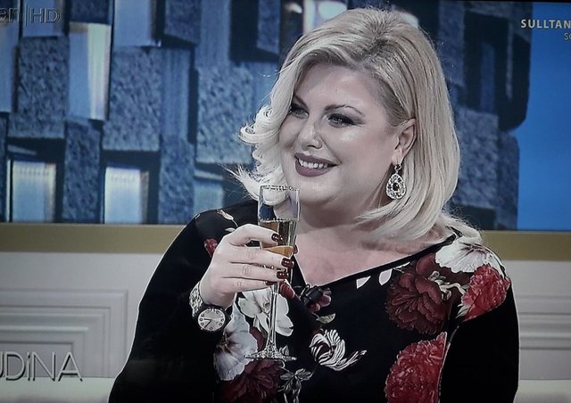 Sa paska ndryshuar! Publikohen FOTO të rralla: Ja si dukej Eni Çobani nuse