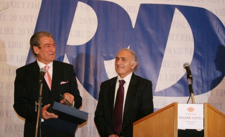 Frrok Çupi: LSI është në opozitë me urdhër nga lart, ndërsa PD kërkon të marrë pushtet…