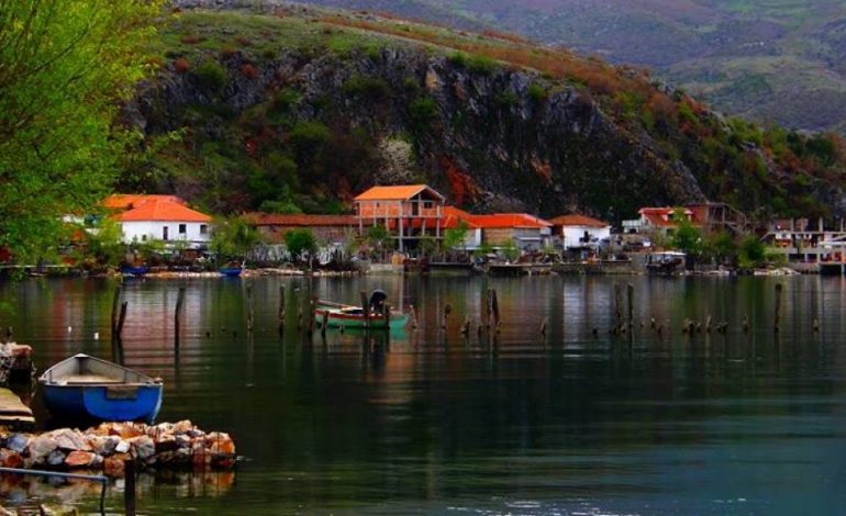 Pogradec/ Vendoset eksploziv pranë një varke peshkimi