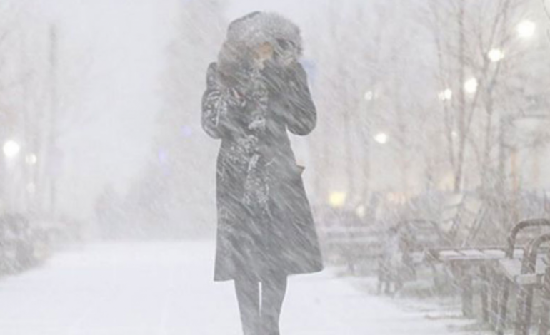 MOTI/ E diela e 25 shkurtit. ERË dhe RESHJE shiu e bore në të gjithë vendin: Temperaturat do të bien deri në… (FOTO)
