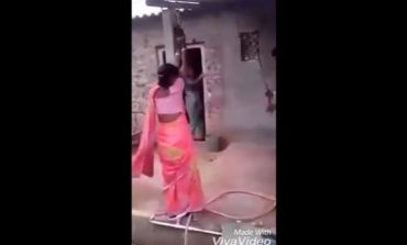 E zuri gruan me tjetër, e ftoi tërë fshatin ta shikojë se çfarë do t'u bëjë (VIDEO)