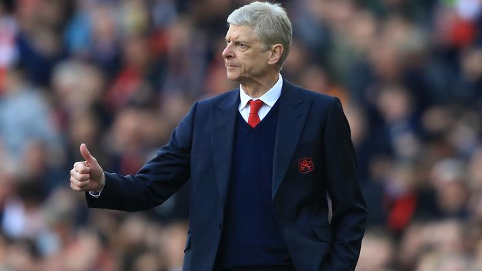 Sanchez tek Manchester City? Wenger irritohet keq me gazetarët