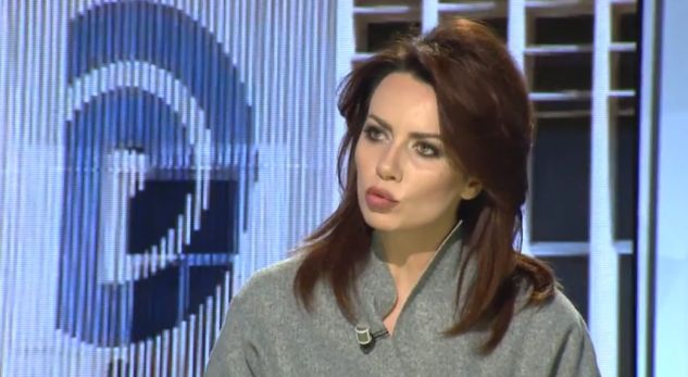 Lidhja e çuditshme që ekziston mes bukurisë dhe bindjeve politike