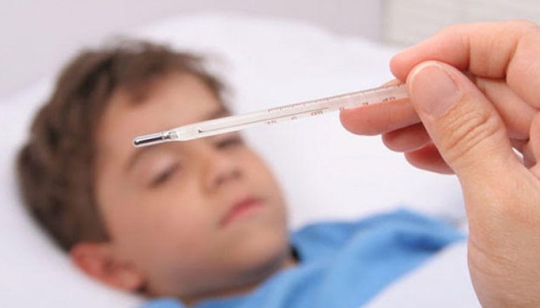 Pse këtë vit njerëzit janë shumë të prekur nga gripi? Zbuloni arsyen