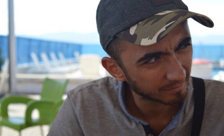 Aktivisti homoseksual braktis Shqipërinë: Më kanë kërcënuar