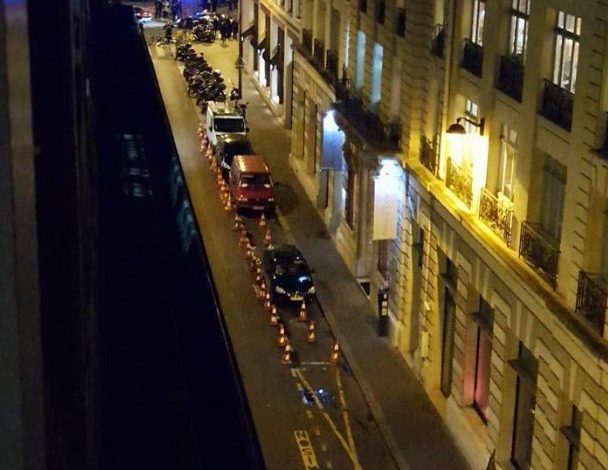 Të armatosur dhe me maska/ Grabiten stoli me vlerë 4.5 mln euro në hotelin e “të famshmëve” në Paris