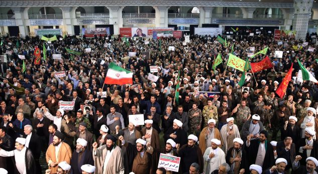 Kreu i Lartë i Iranit fajëson "armiqtë" për protestat, si shkaktarë të 21 personave të vdekur
