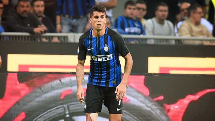 Cancelo mund të largohet nga Inter, Valencia kërkon rikthimin e tij
