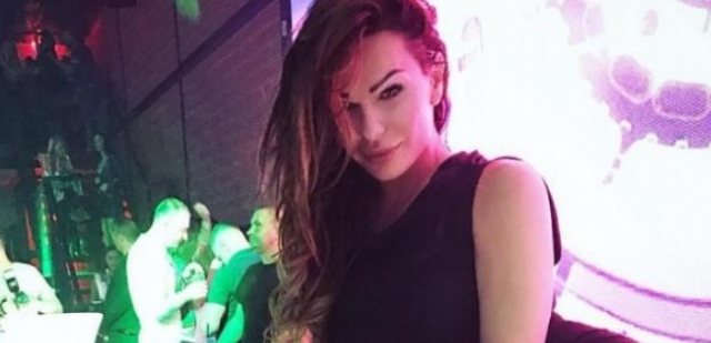 Foto nga adoleshenca: Ja si dukej Linda Rei para se të bëhej bombastike si sot
