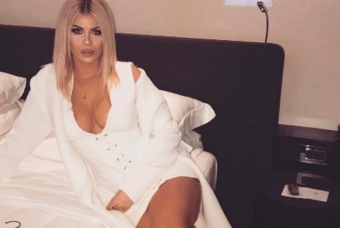 Luana Vjollca sapo na tregoi se çfarë mendon kur sheh veten (FOTO)