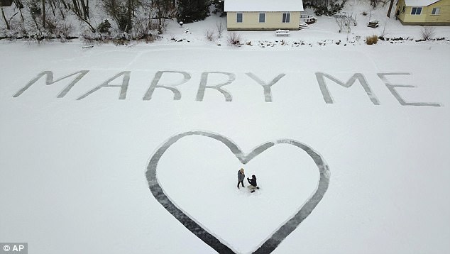Emocionuese/Ky është propozimi më unik për martesë (FOTO)