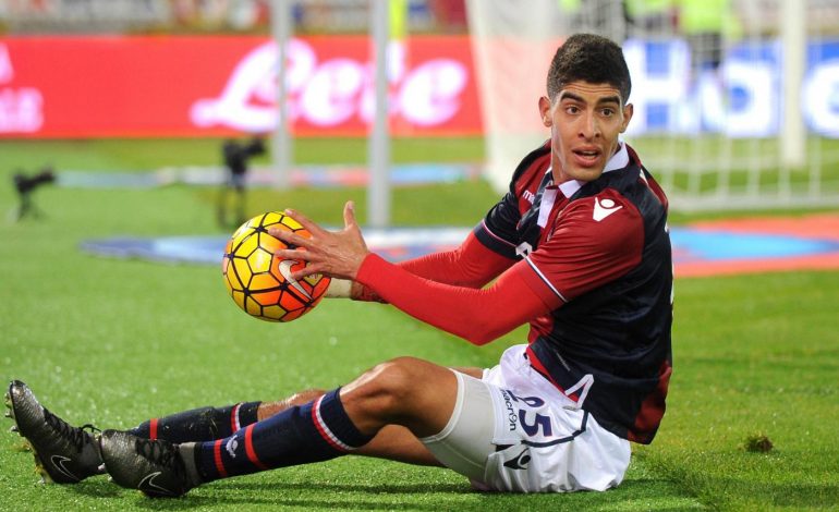 MERKATO/ West Ham këmbëngul për mbrojtësin e Bolognas