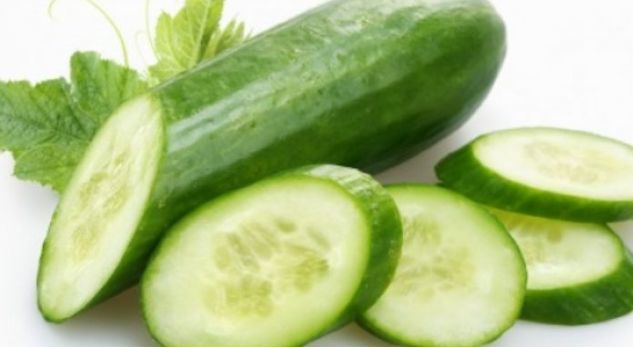 Maska e duhur për të larguar yndyrën nga lëkura juaj