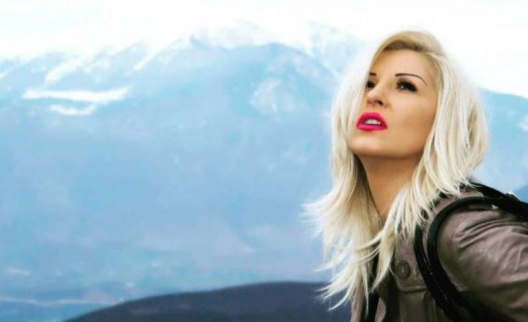 Mihrije Braha shfaqet pa pikë grimi! Ja si duket (FOTO)