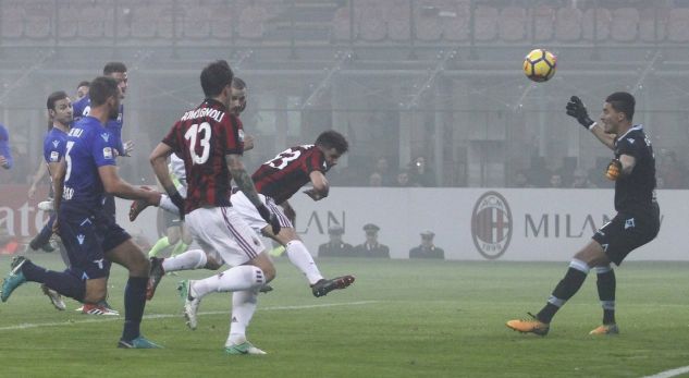 Milan i pandalshëm, mposht Lazion dhe vazhdon ëndrrën ‘Champions’