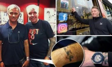 FOTO/ Tatuazhi i fshehur i Jose Mourinhos që e bëri për gruan, por nga frika e vonoi dy vjet