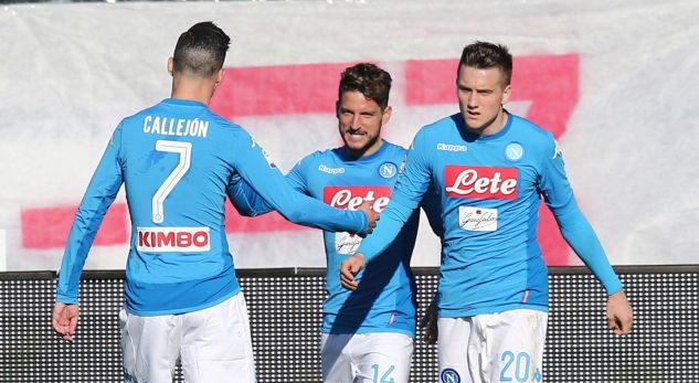 Formacionet zyrtare: Napoli – Bologna