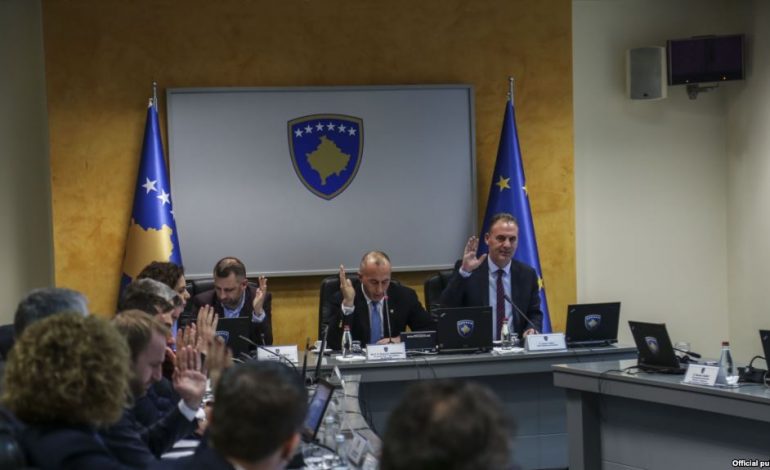 SHEFI I KABINETIT të Haradinajt/ Njihuni me negociatorin e ri të Kosovës për bisedimet me Serbinë